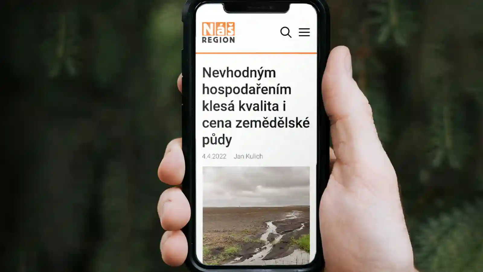 Napsali-o-nas-63b6d3b171464-ezgif.com-gif-maker
